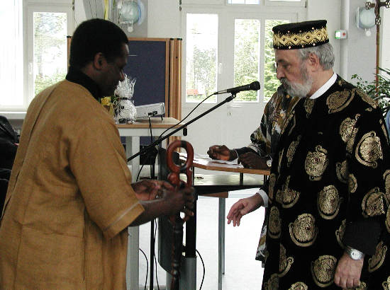 Emeritierung von Prof. Ernst Leuninger chief_stab.jpg