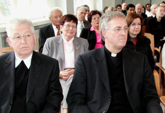 Emeritierung von Prof. Ernst Leuninger wanka_geis.jpg