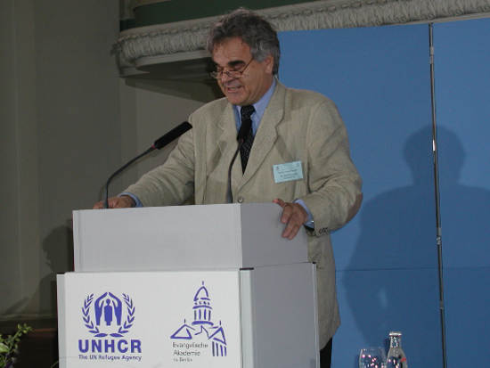 Berliner UNHCR-Symposium 2002 Asyl in Europa  hanusch.jpg