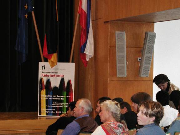 Interkulturelle Woche Schwerin fahnen_plakat.jpg